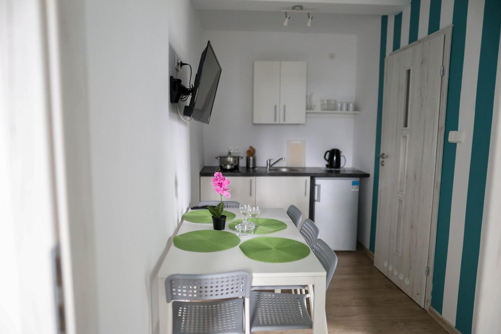 Apartamenty Poddabek- Basen Kryty, Sauna, Animacje Dla Dzieci , Malpi Gaj, Baseny Na Dachu Poddąbie Exterior foto